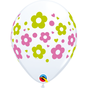 Qualatex  28cm Round Balloons Daisies, Dots and Hearts pack of 25. Perfect for wands!