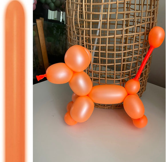 DTX (Sempertex) 260 Modelling Balloon Neon Orange pack of 50 - Bright under normal light, glows under blacklight